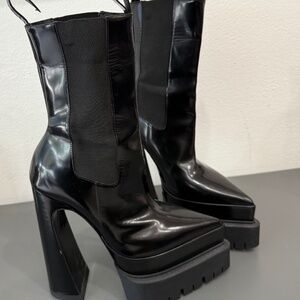 Versace Medusa Insignia Leather Chelsea Boots Women's Size 36